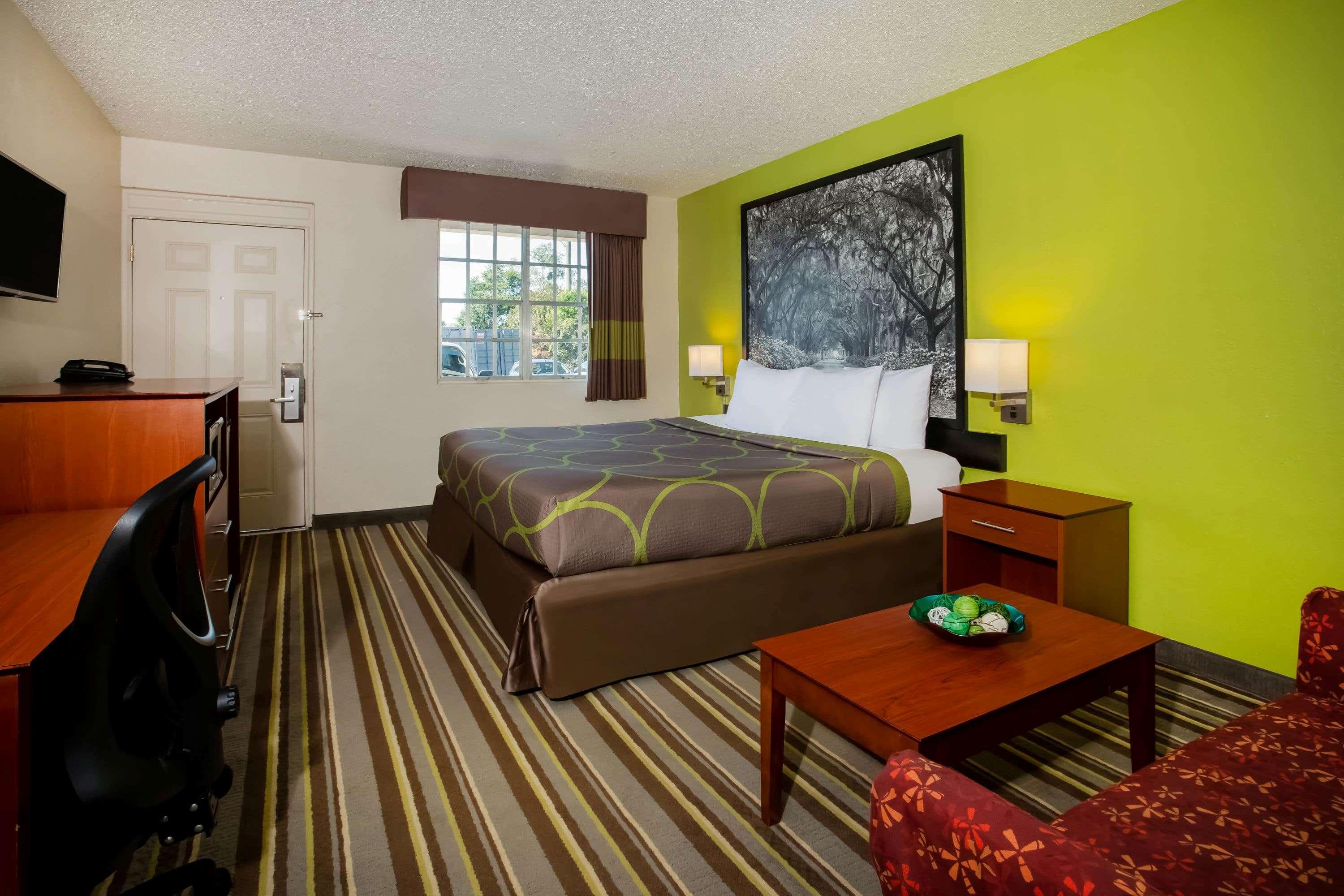 Super 8 By Wyndham Lake City Exterior foto